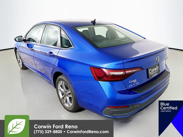 Used 2024 Volkswagen Jetta SE FWD image 5