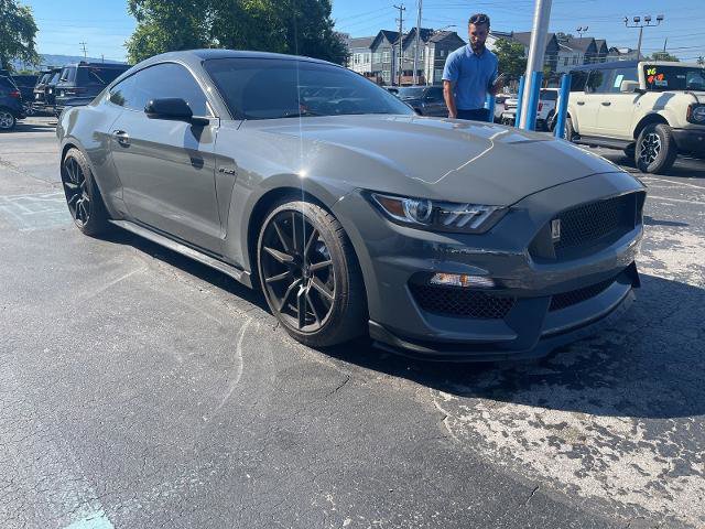 Certified 2018 Ford Mustang Shelby GT350 w/ Electronics Package RWD video 2