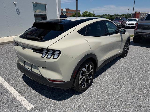 Certified 2025 Ford Mustang Mach-E Select AWD/4WD image 8