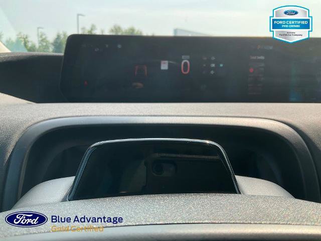 Certified 2025 Ford Expedition Max Platinum w/ Driver's Package AWD/4WD image 10