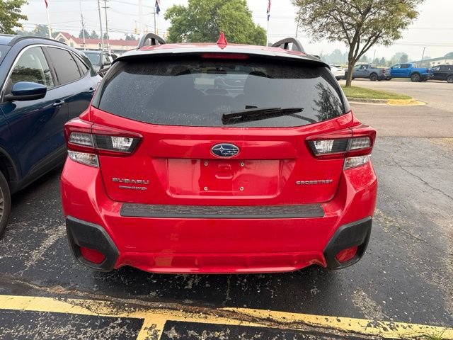 Used 2020 Subaru Crosstrek 2.0i Premium w/ Moonroof Package 1 AWD/4WD image 3