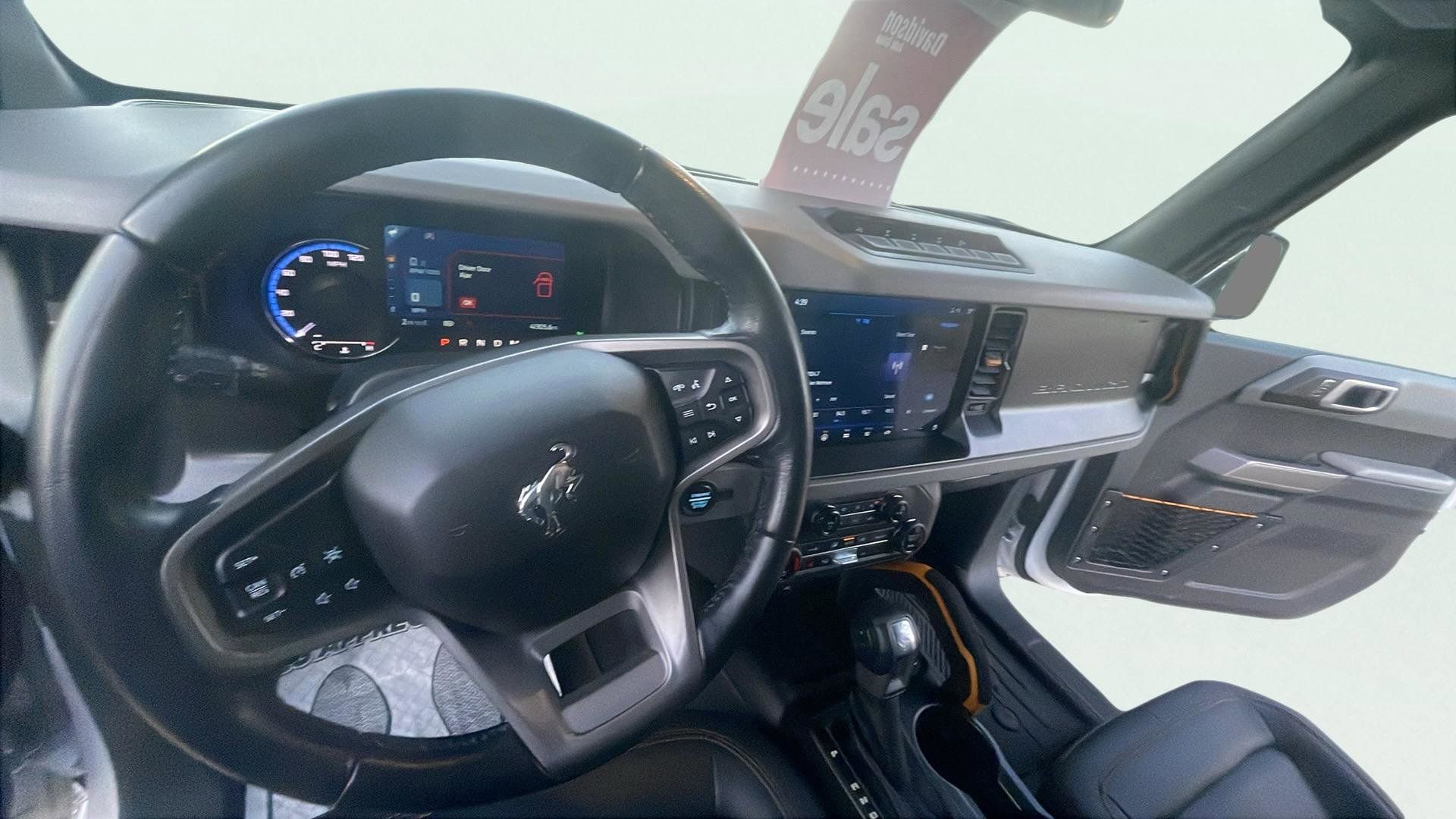 Certified 2023 Ford Bronco Badlands w/ Sasquatch Package image 11