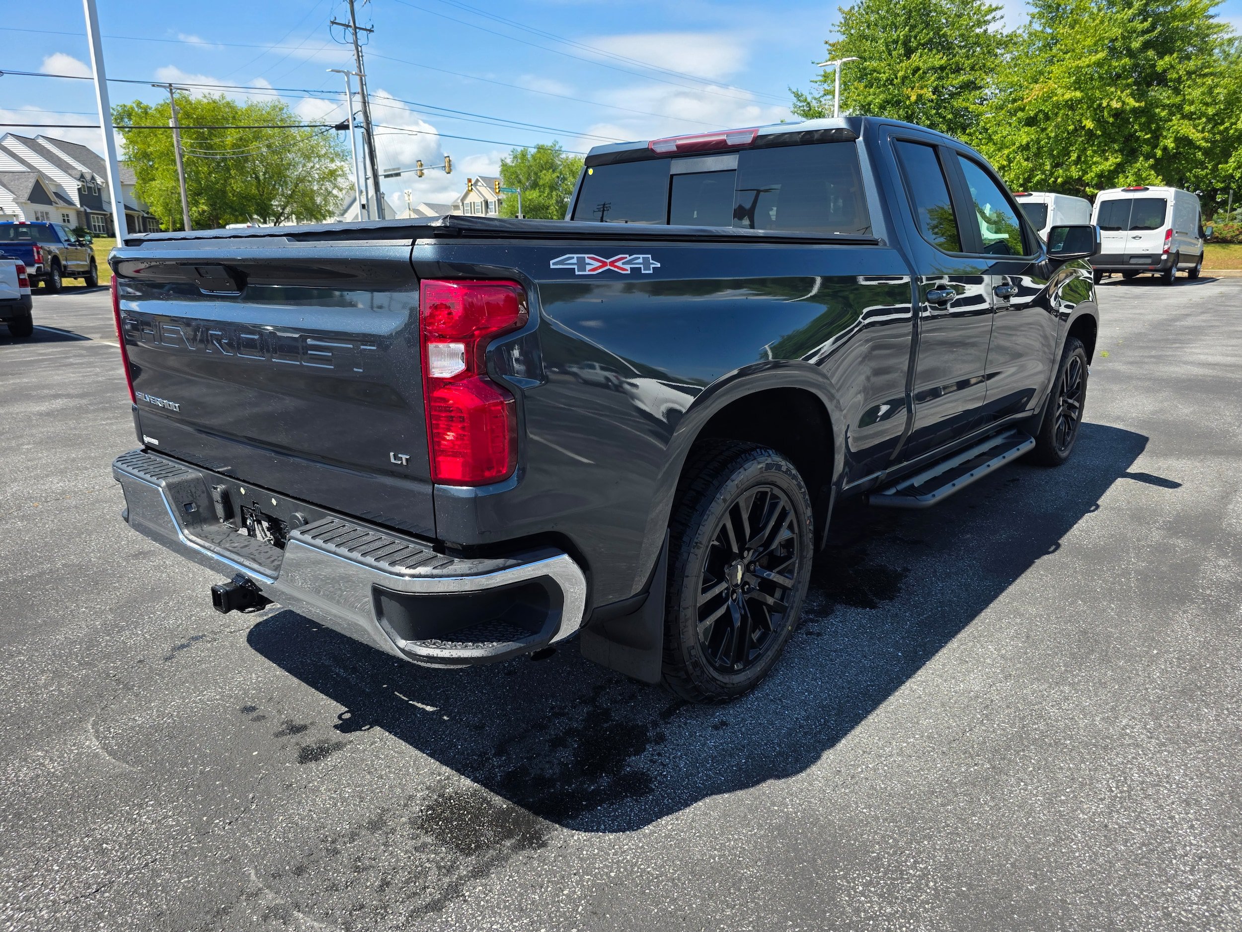 Used 2019 Chevrolet Silverado 1500 LT w/ All-Star Edition AWD/4WD image 5