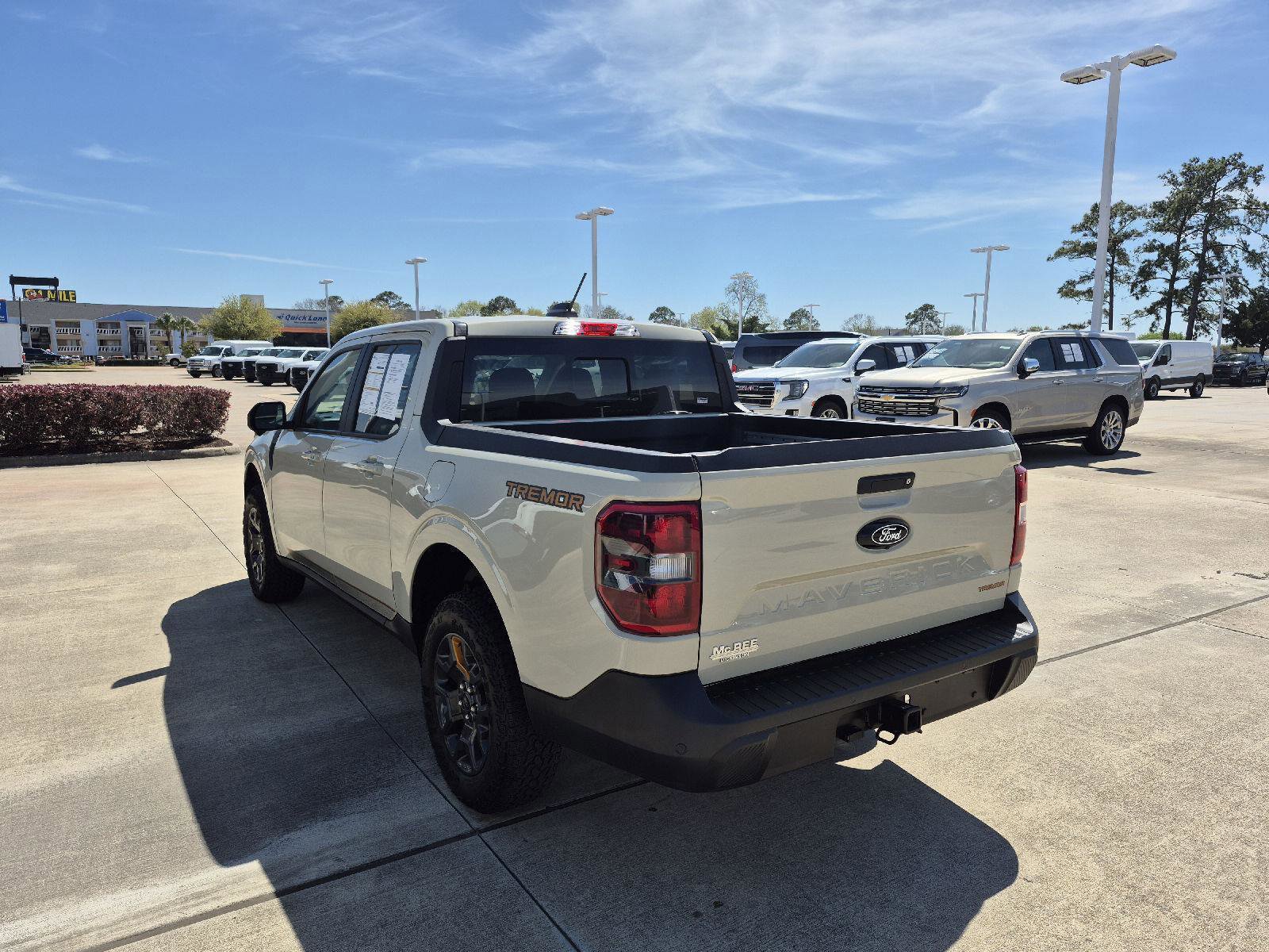 Certified 2025 Ford Maverick Tremor image 3