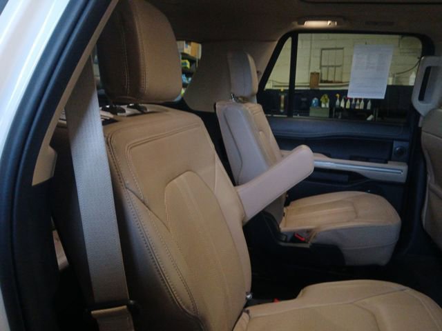 Certified 2023 Ford Expedition Limited image 54