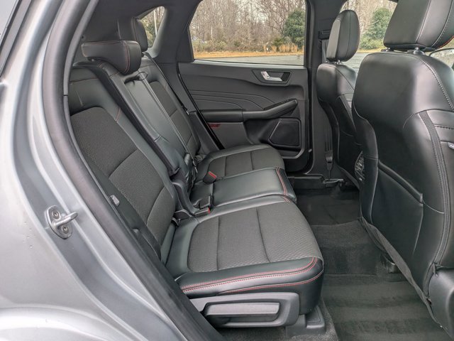 Certified 2024 Ford Escape ST-Line w/ Tech Pack #1 image 32