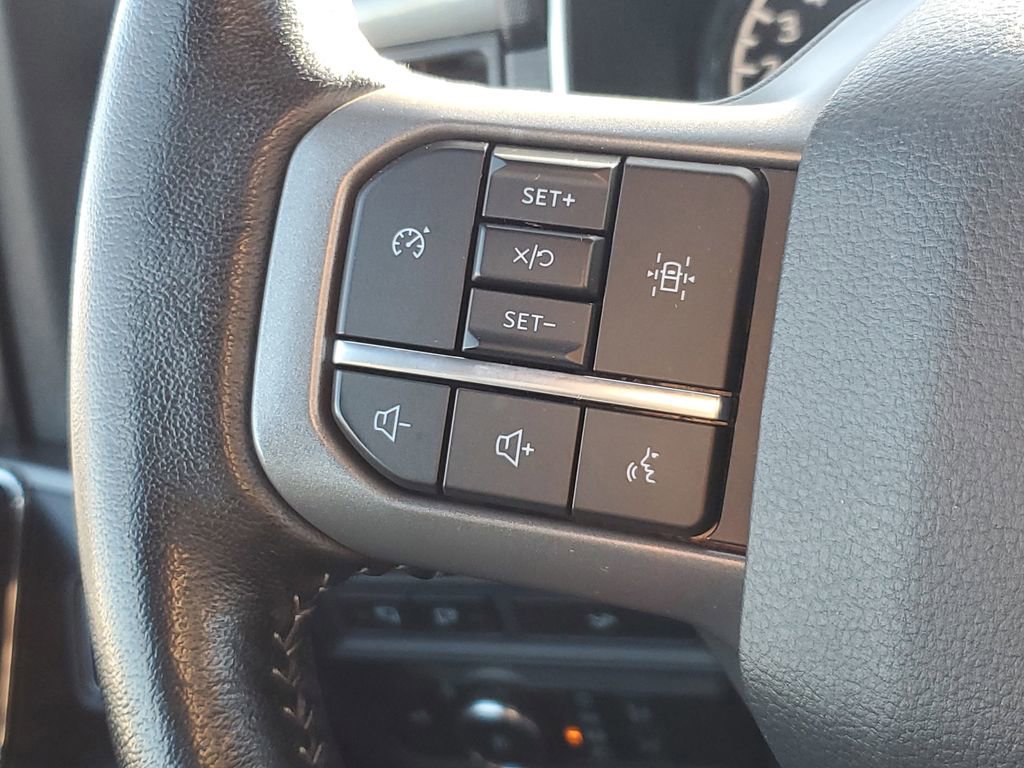 Certified 2022 Ford F150 XLT w/ Equipment Group 302A High image 13