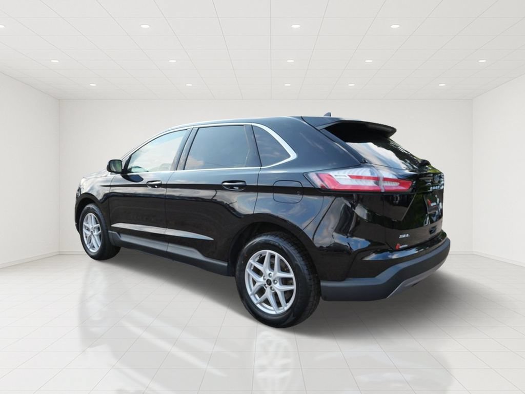 Certified 2024 Ford Edge SEL AWD/4WD image 4