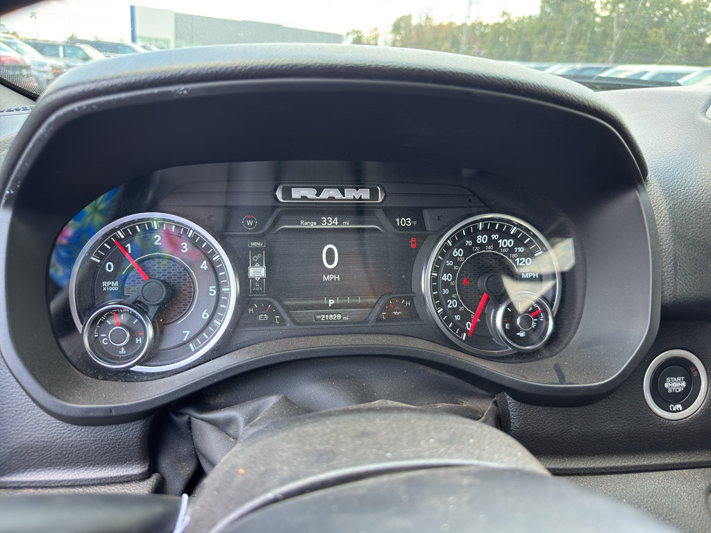 Used 2025 RAM 1500 Warlock AWD/4WD image 13