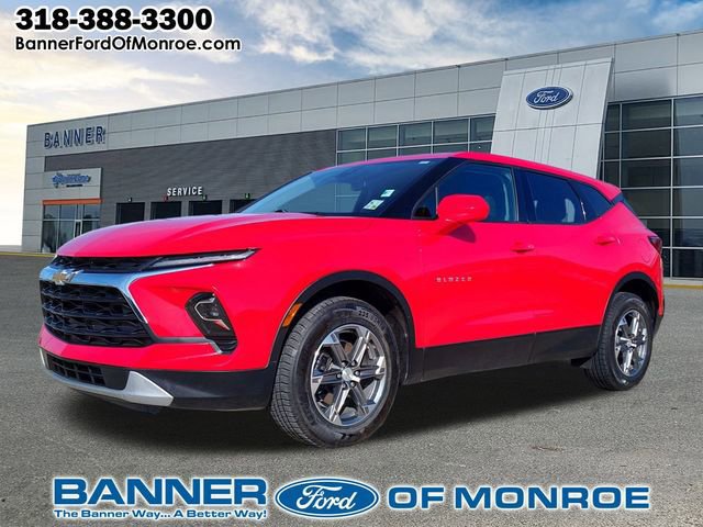 Used 2023 Chevrolet Blazer LT image 7