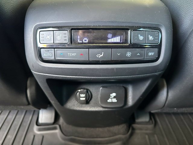 Used 2024 Hyundai Palisade Limited AWD/4WD image 34