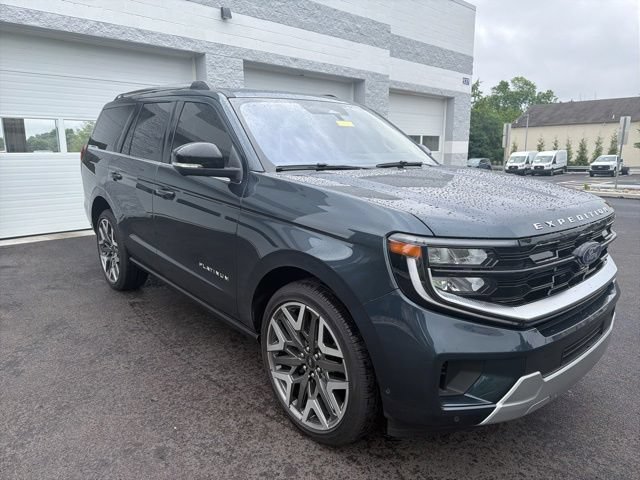 Certified 2025 Ford Expedition Platinum w/ Platinum Ultimate Package AWD/4WD image 8