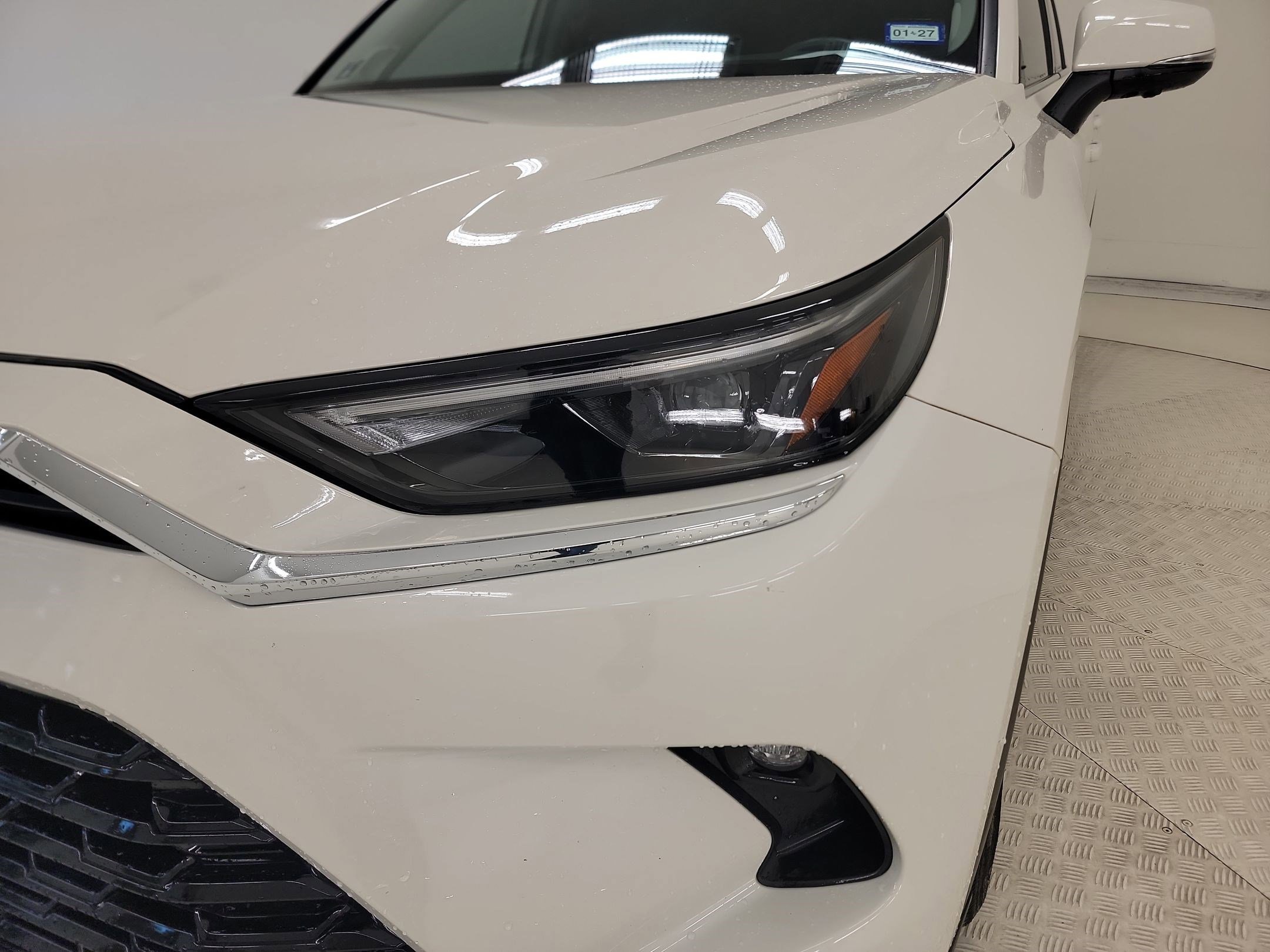 Used 2024 Toyota Grand Highlander Limited image 9