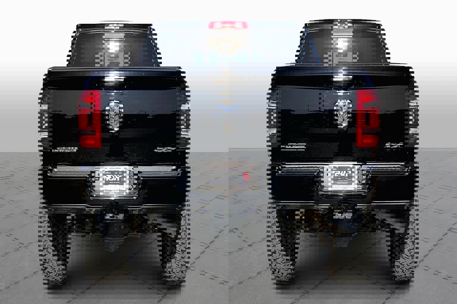 Used 2023 RAM 2500 Laramie image 2