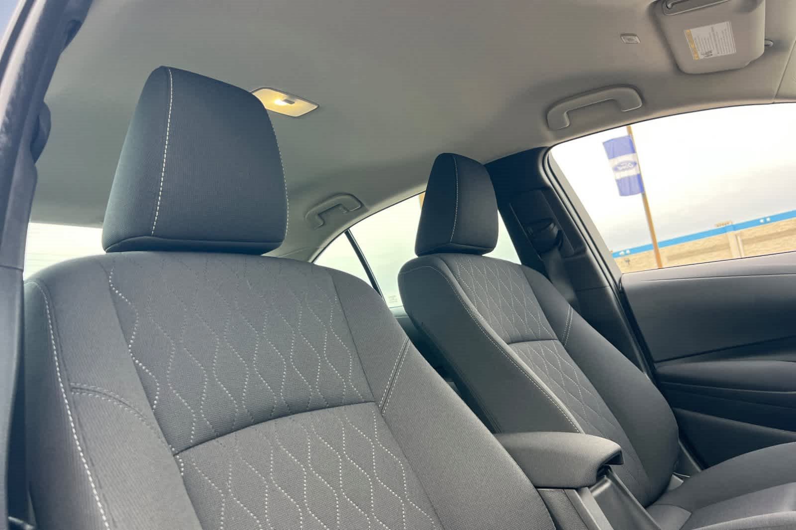 Used 2025 Toyota Corolla LE image 17