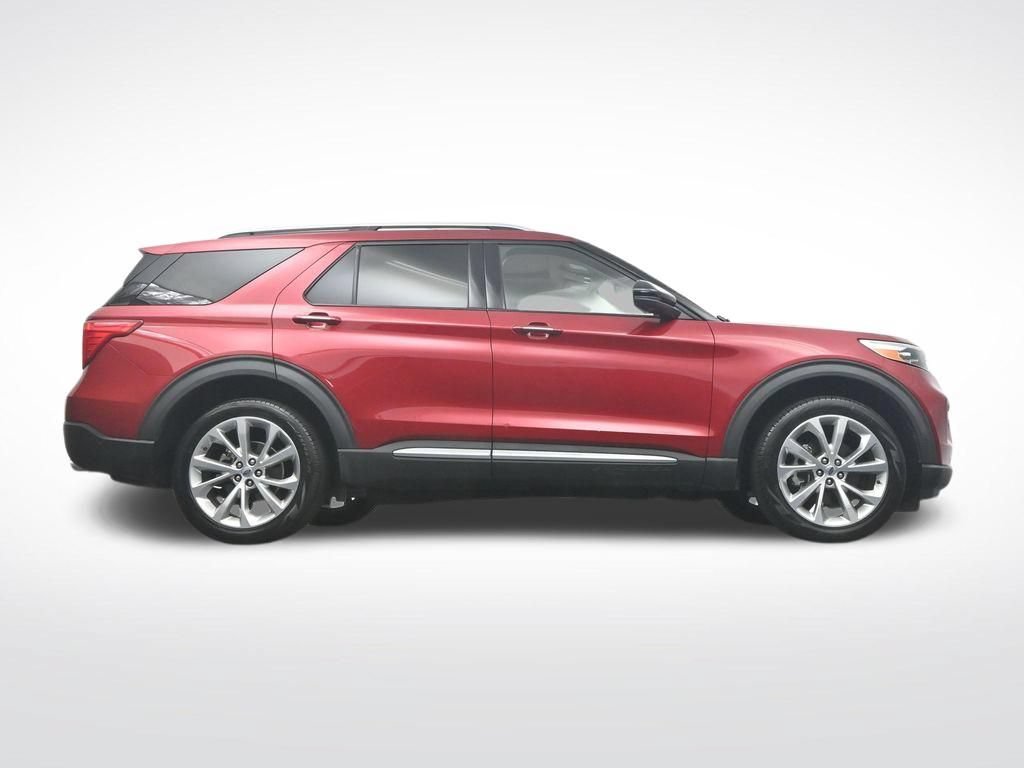Certified 2021 Ford Explorer Platinum w/ Equipment Group 601A AWD/4WD image 42