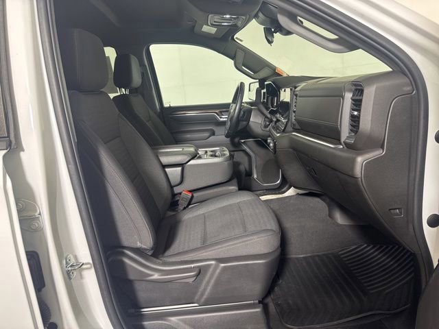 Used 2023 Chevrolet Silverado 1500 LT image 8