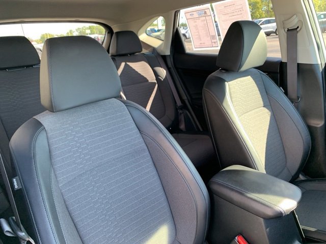 Used 2023 Kia Seltos S image 16