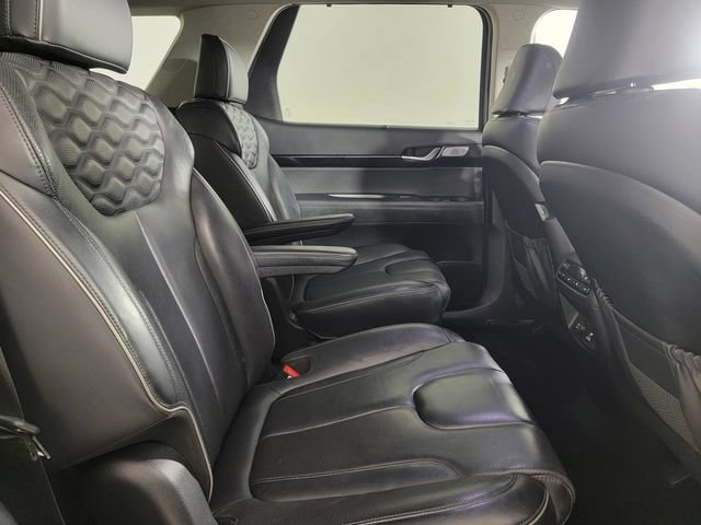 Used 2022 Hyundai Palisade Limited w/ Winter Package AWD/4WD image 17