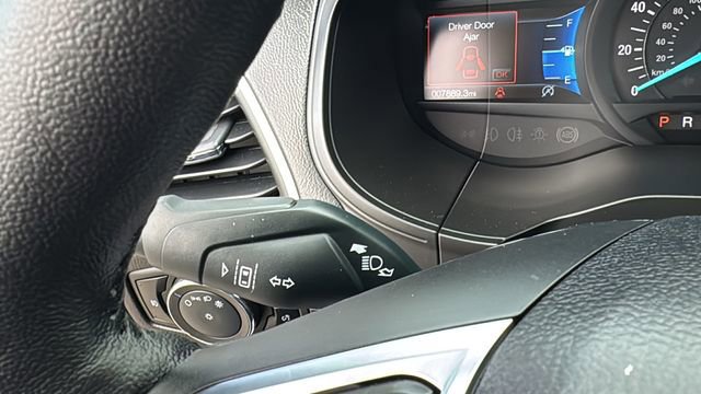 Certified 2024 Ford Edge SEL w/ Convenience Package image 18