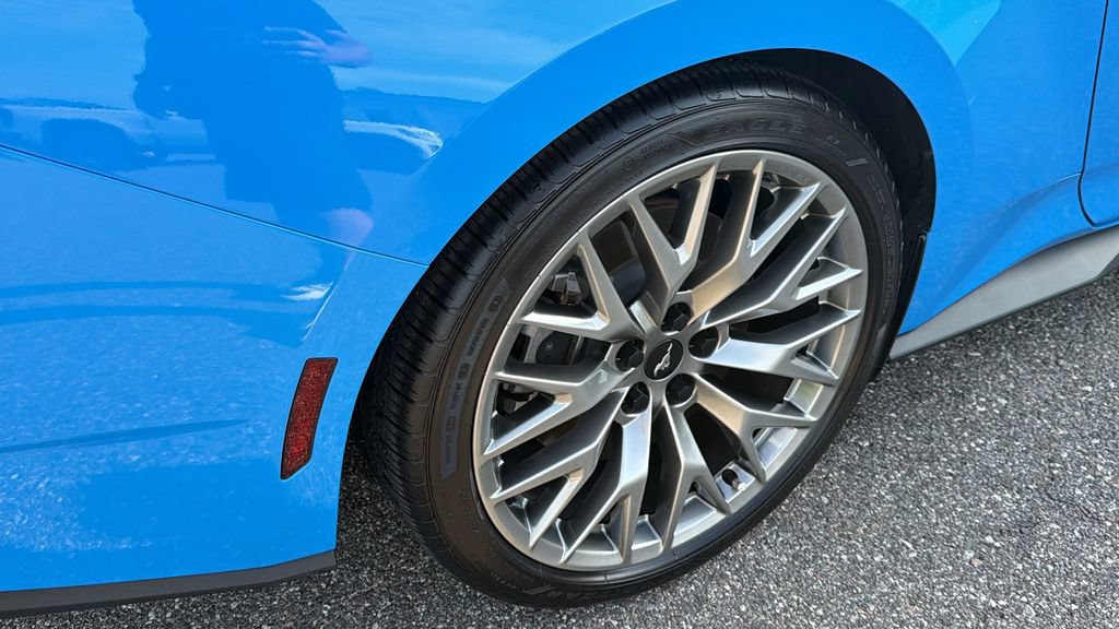 Certified 2024 Ford Mustang GT Premium RWD image 10