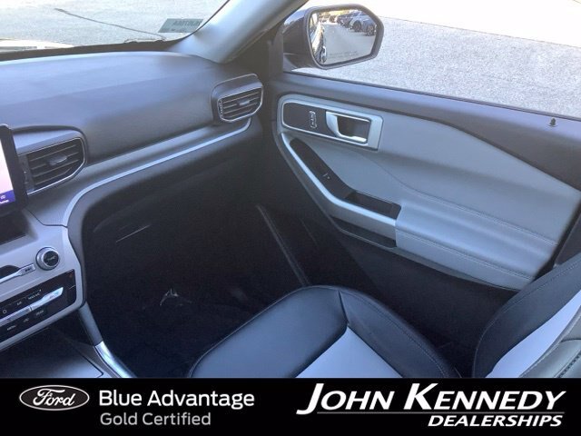 Certified 2023 Ford Explorer XLT w/ Equipment Group 202A AWD/4WD image 23