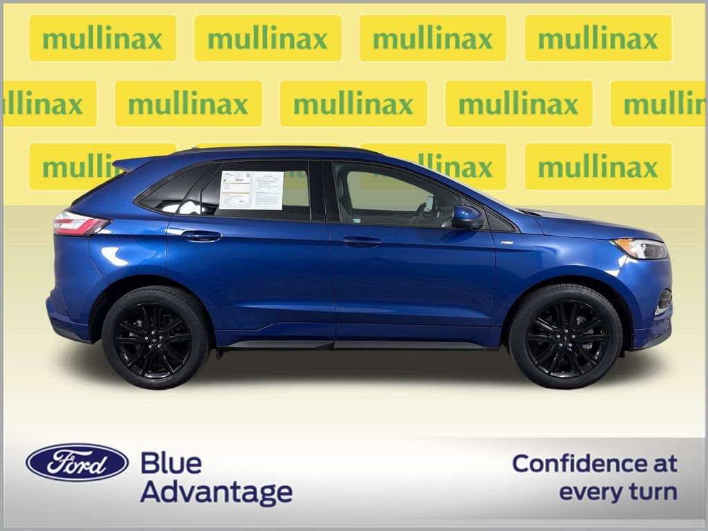 Certified 2022 Ford Edge ST-Line AWD/4WD image 2