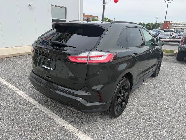 Certified 2022 Ford Edge SE w/ Black Appearance Package AWD/4WD image 8