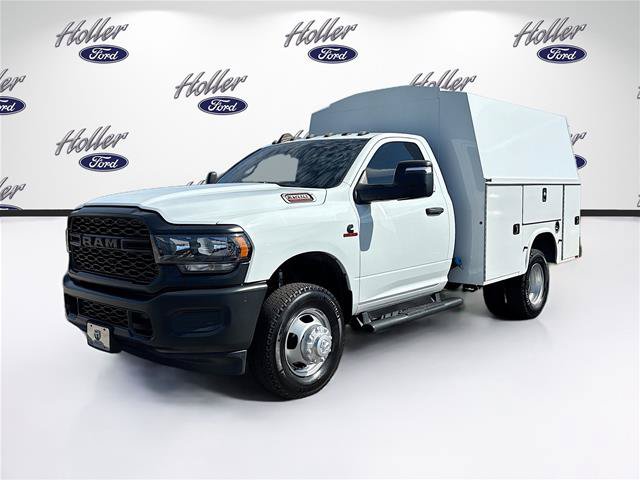 Used 2024 RAM 3500 Tradesman AWD/4WD image 3