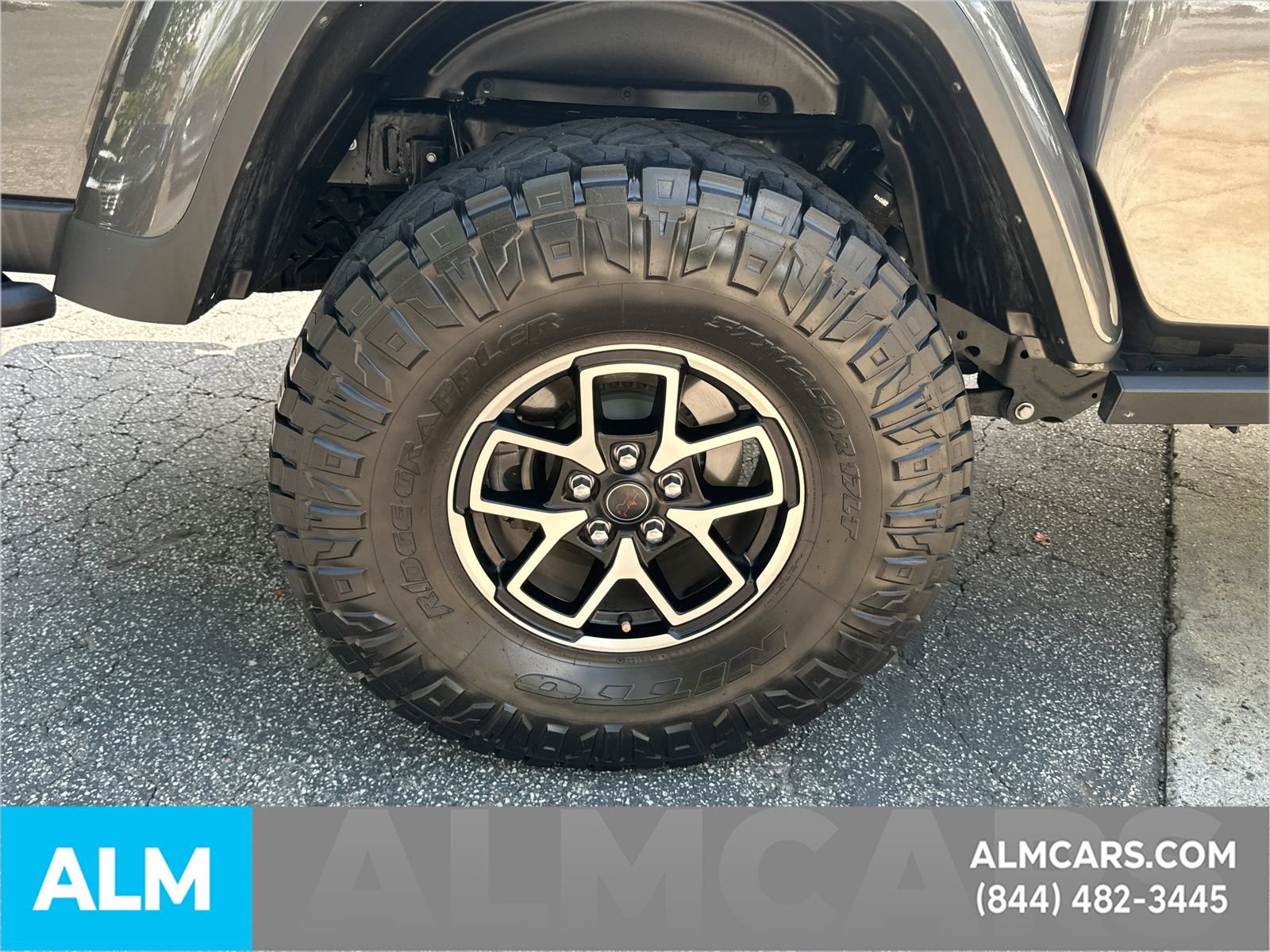 Used 2025 Jeep Gladiator Rubicon AWD/4WD image 20