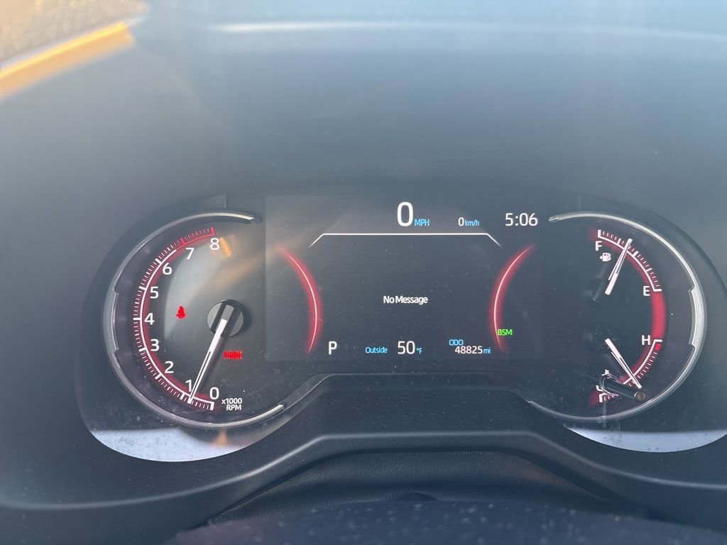 Used 2024 Toyota RAV4 XLE image 10