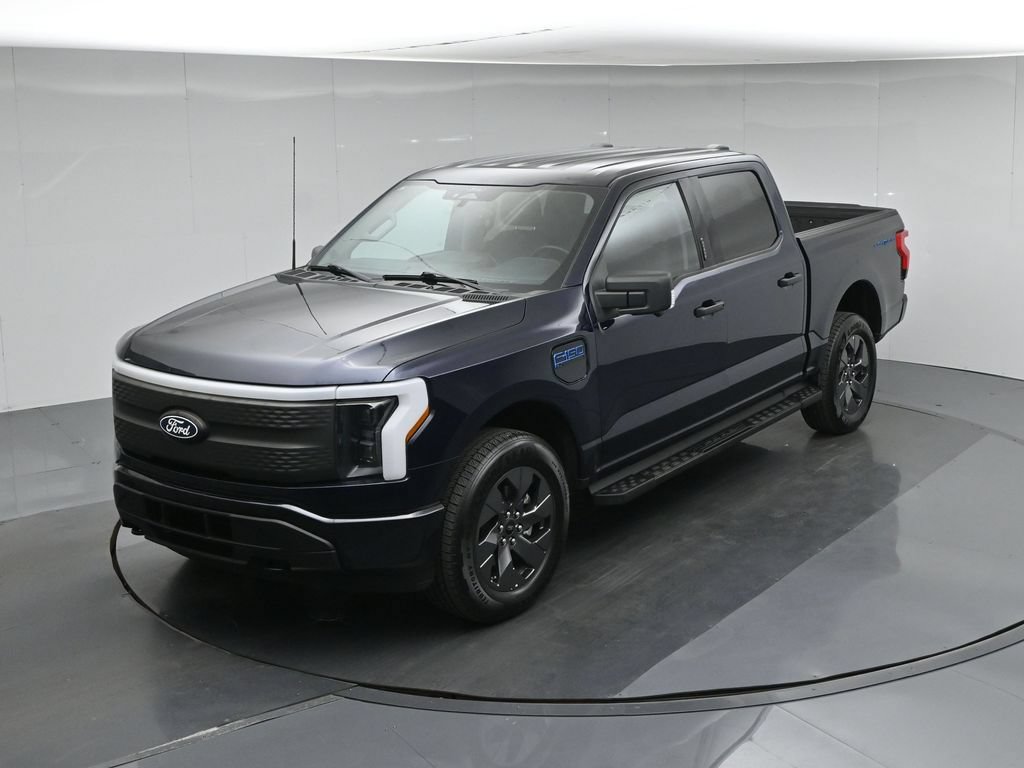 Certified 2024 Ford F150 Lightning XLT AWD/4WD image 39