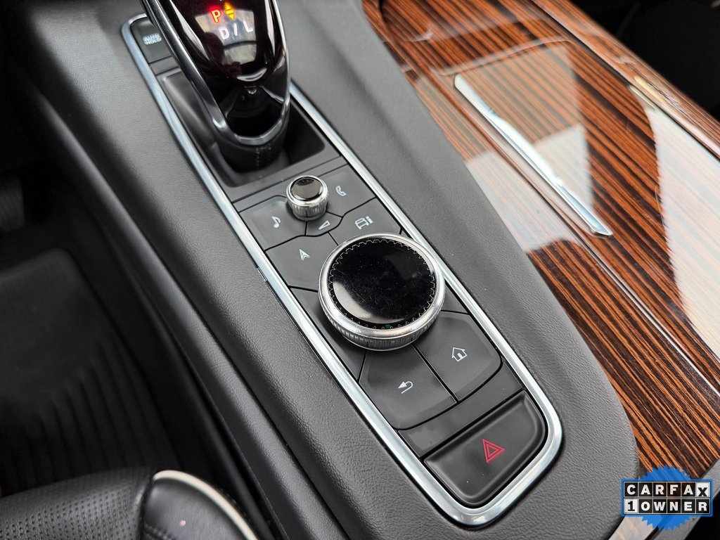 Used 2021 Cadillac Escalade Premium Luxury image 42