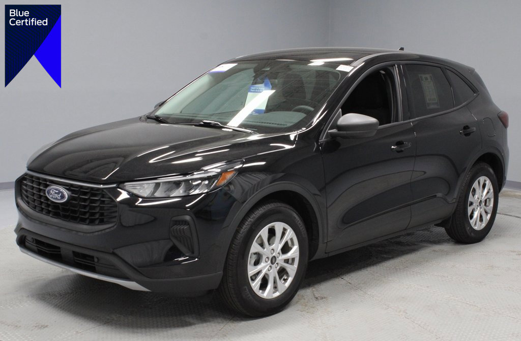Certified 2025 Ford Escape Active image 1