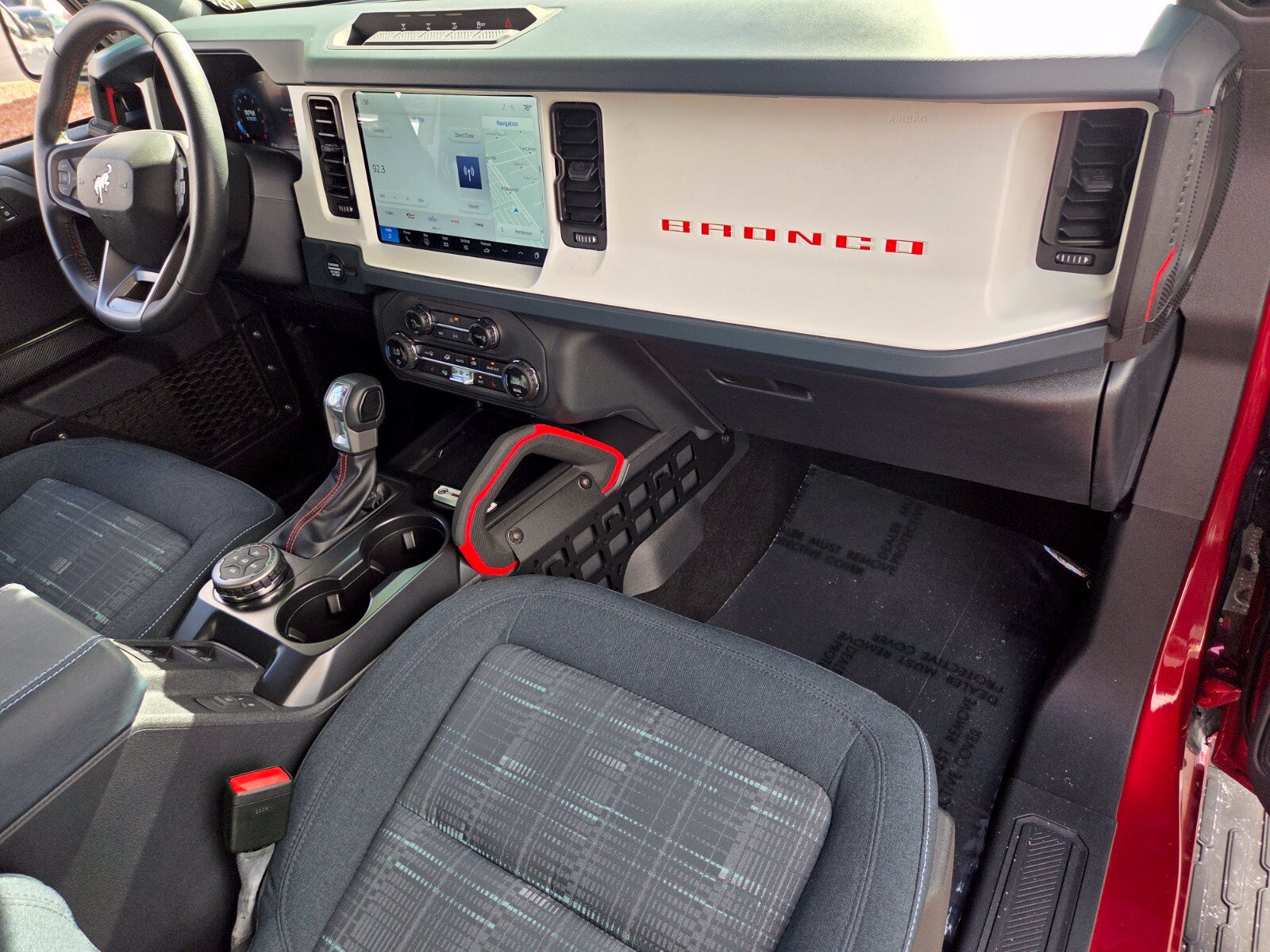 Certified 2025 Ford Bronco Heritage Edition AWD/4WD image 16