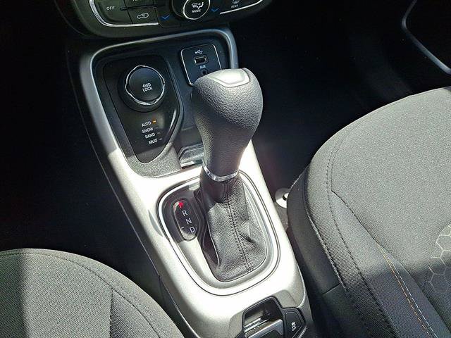 Used 2018 Jeep Compass Sport w/ Tech Group AWD/4WD image 12