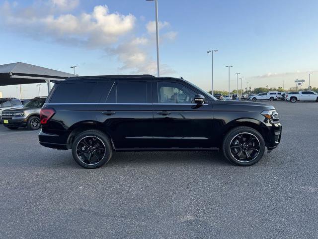 Certified 2022 Ford Expedition Limited image 6