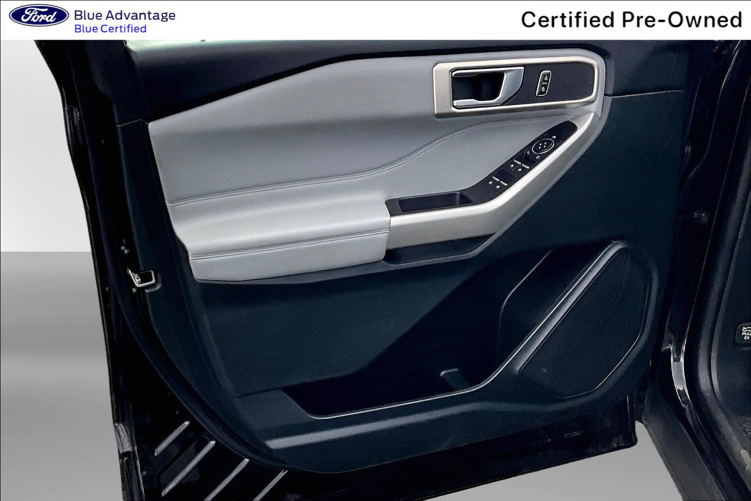 Certified 2023 Ford Explorer XLT w/ Equipment Group 202A AWD/4WD image 26