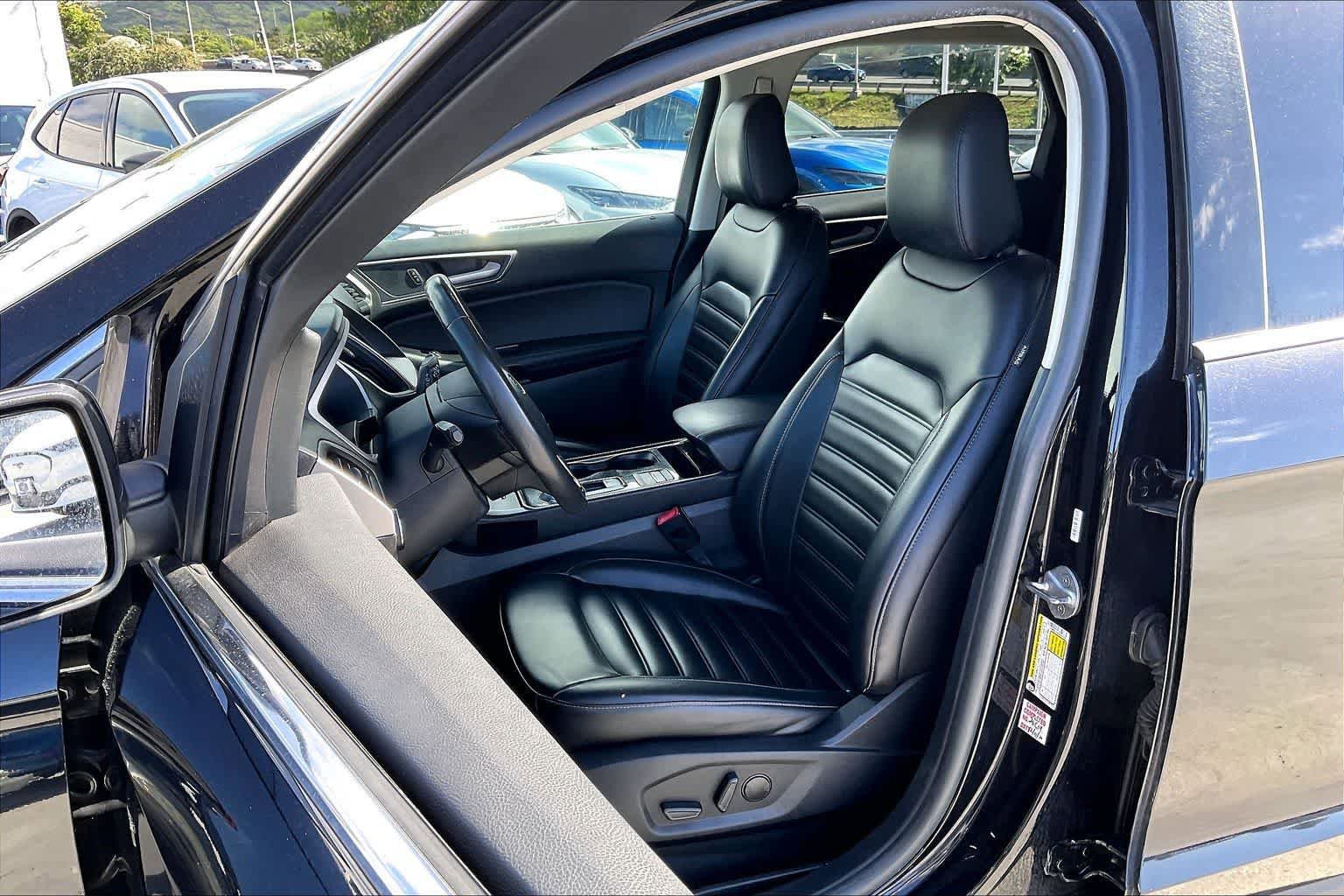 Certified 2020 Ford Edge SEL FWD image 11