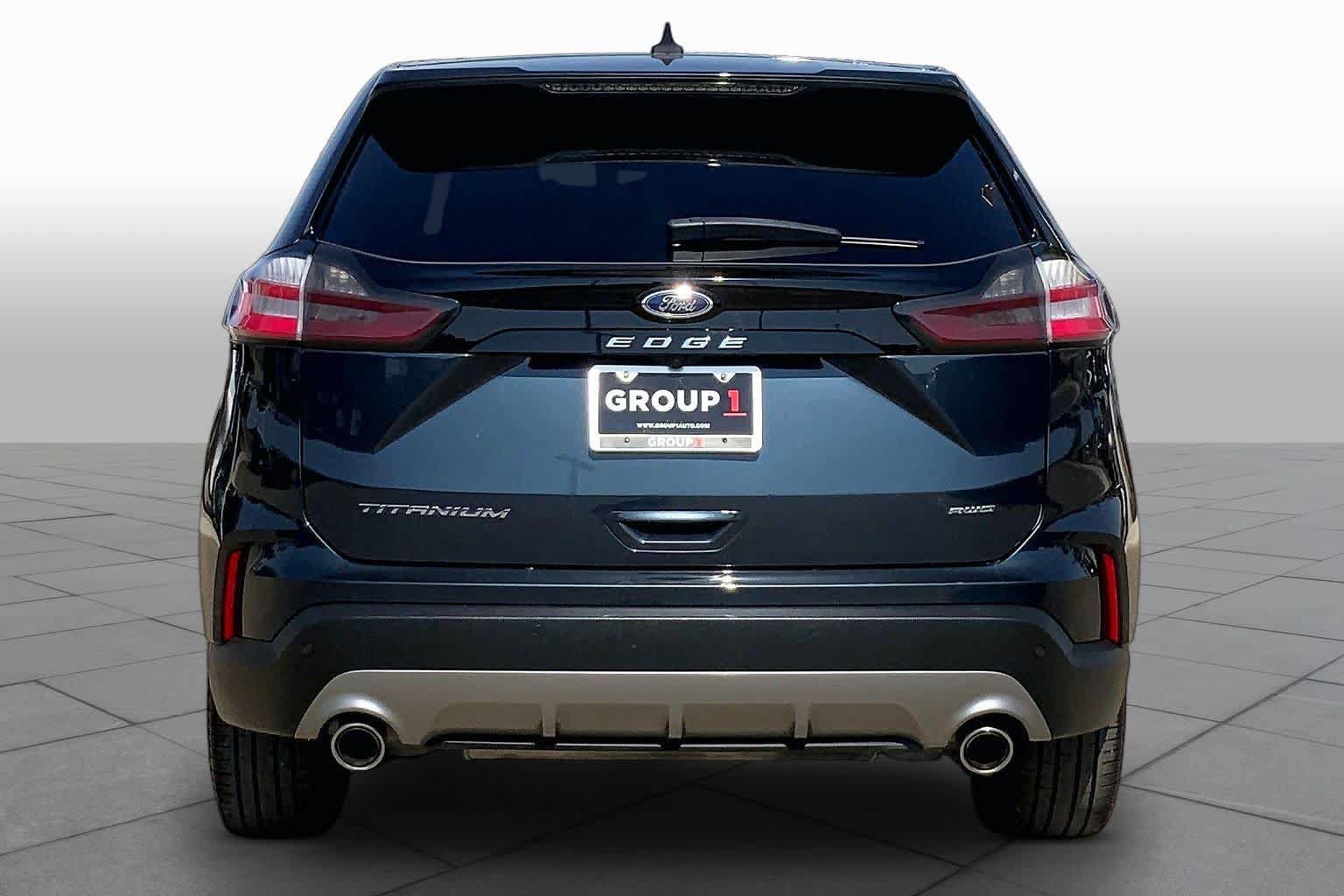 Certified 2024 Ford Edge Titanium AWD/4WD image 5