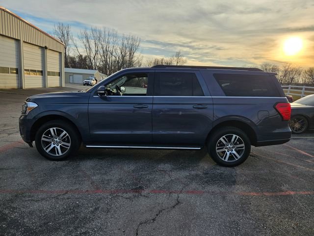 Certified 2023 Ford Expedition Max XLT image 8