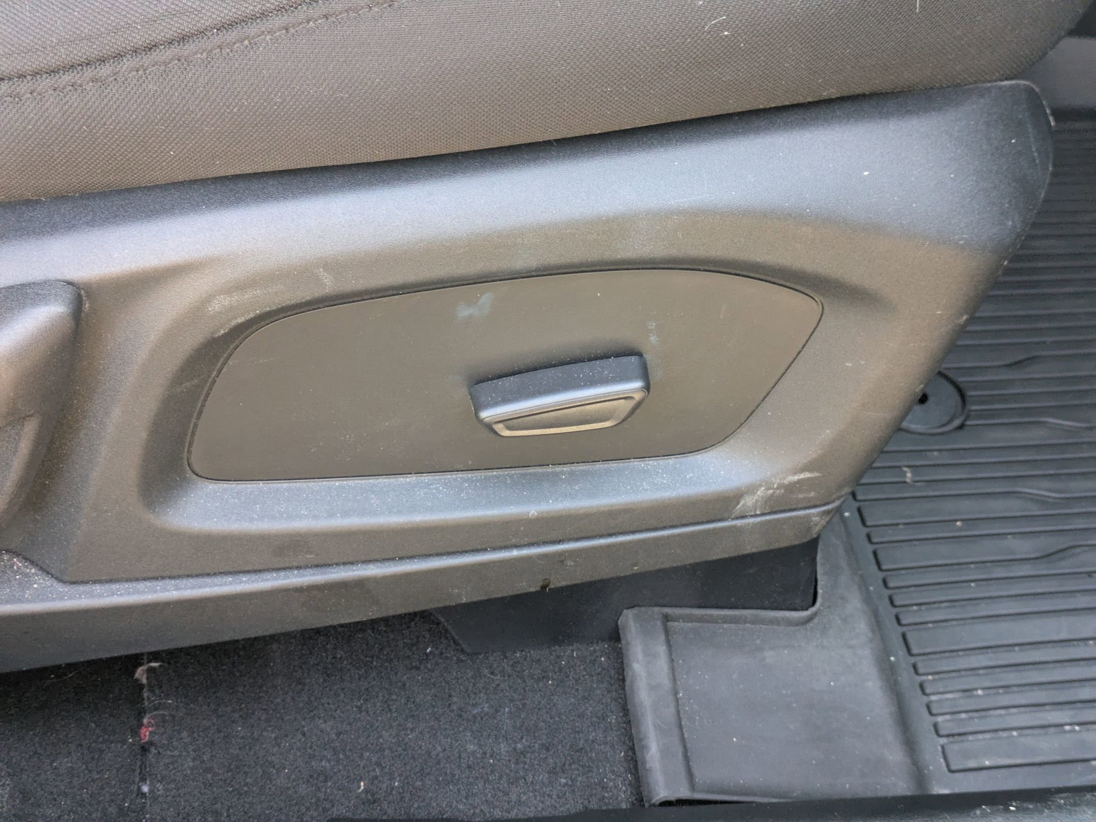 Certified 2022 Ford Explorer XLT image 38