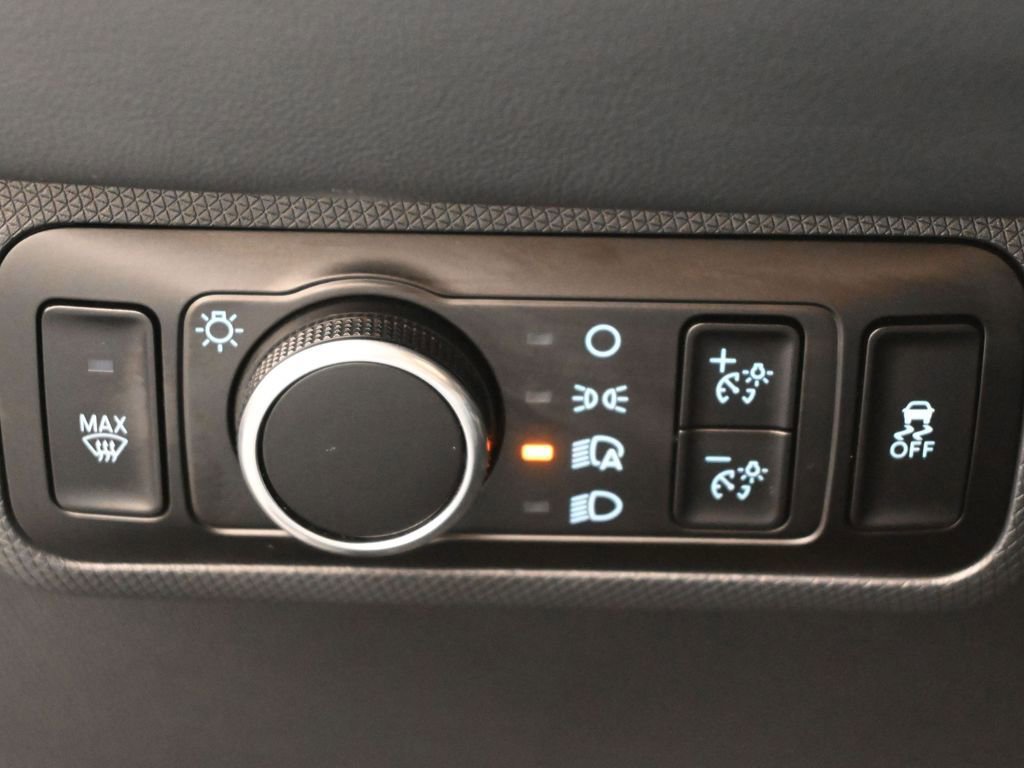 Certified 2023 Ford Mustang Mach-E Select image 13