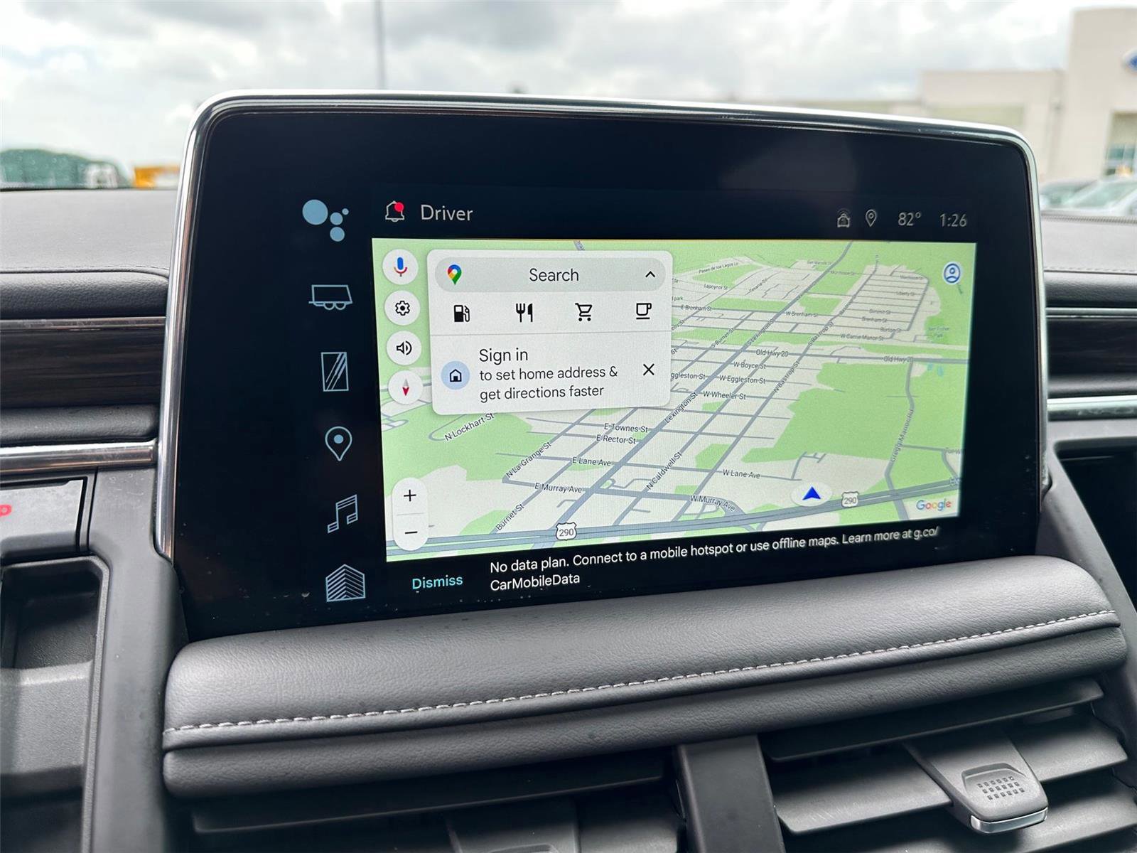 Used 2024 Chevrolet Tahoe Z71 w/ Luxury Package image 17