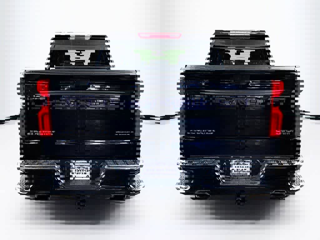 Used 2019 Chevrolet Silverado 1500 Custom image 5