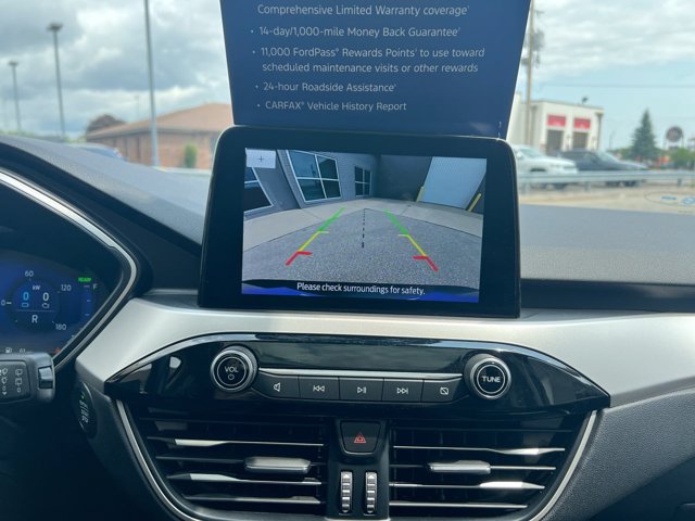 Certified 2020 Ford Escape SE Sport AWD/4WD image 18