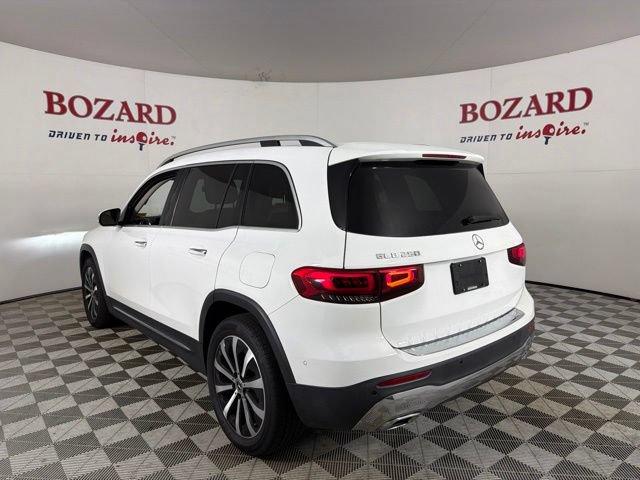 Used 2023 Mercedes-Benz GLB 250 image 6