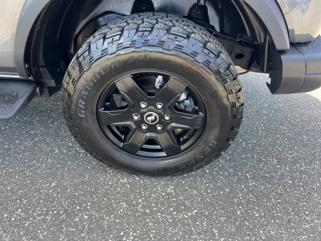 Certified 2023 Ford Bronco Black Diamond AWD/4WD image 28