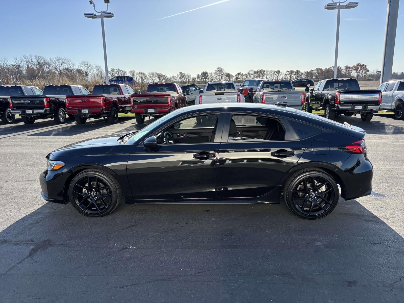 Used 2025 Honda Civic Sport image 5