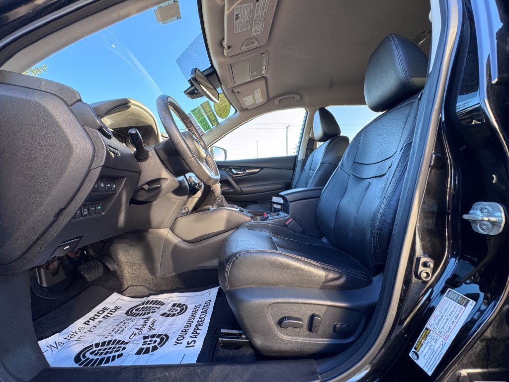 Used 2019 Nissan Rogue SL AWD/4WD image 10